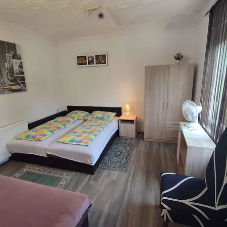Homes In - Balaton 43405 דירה *
